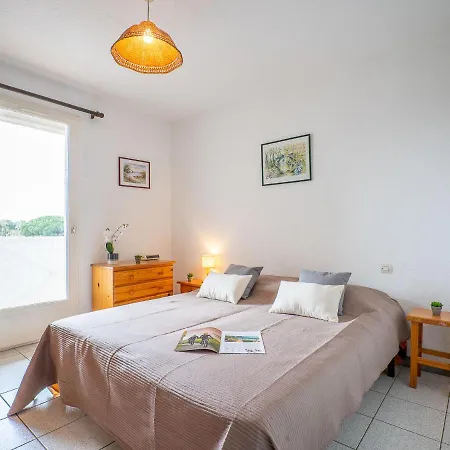 Le Clos De St Cyprien-6 By Interhome