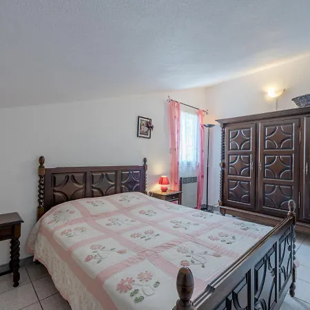 Le Clos De St Cyprien-6 By Interhome Tatil Evi