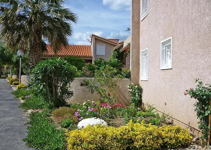 Le Clos De St Cyprien-6 By Interhome Vakantiehuis Saint-Cyprien (Pyrenees-Orientales)