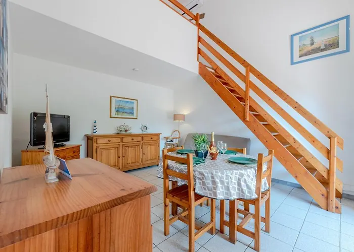 Le Clos De St Cyprien-6 By Interhome Vakantiehuis *