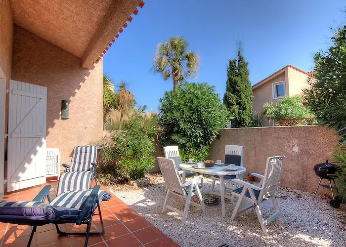 Le Clos De St Cyprien-6 By Interhome